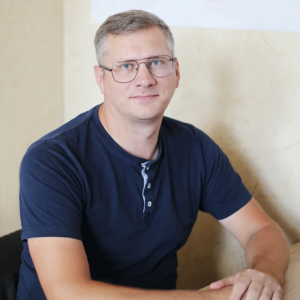 Денис Кононович