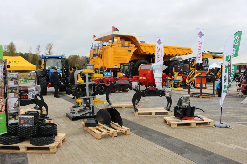 Участие ИНТАТЕХГРУП в выставке «Лесдревтех 2025»: подводим итоги