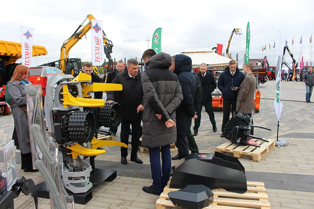 Участие ИНТАТЕХГРУП в выставке «Лесдревтех 2025»: подводим итоги